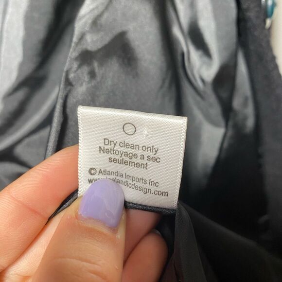 Icelandic Design | Wool Embroidered Button Down Jacket Black Multicolor Small - Picture 11 of 11